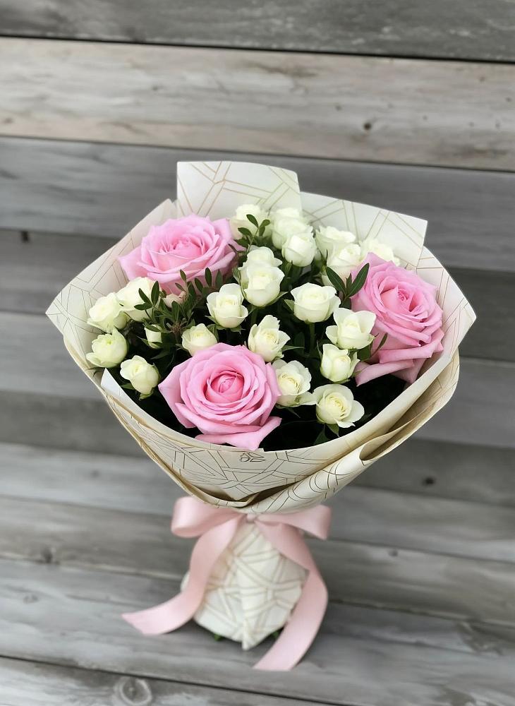 Букет цветов из: Розы в Новошешминск