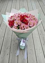Букет цветов из:  Альстромерии #REPLACE_PRED# Новошешминск