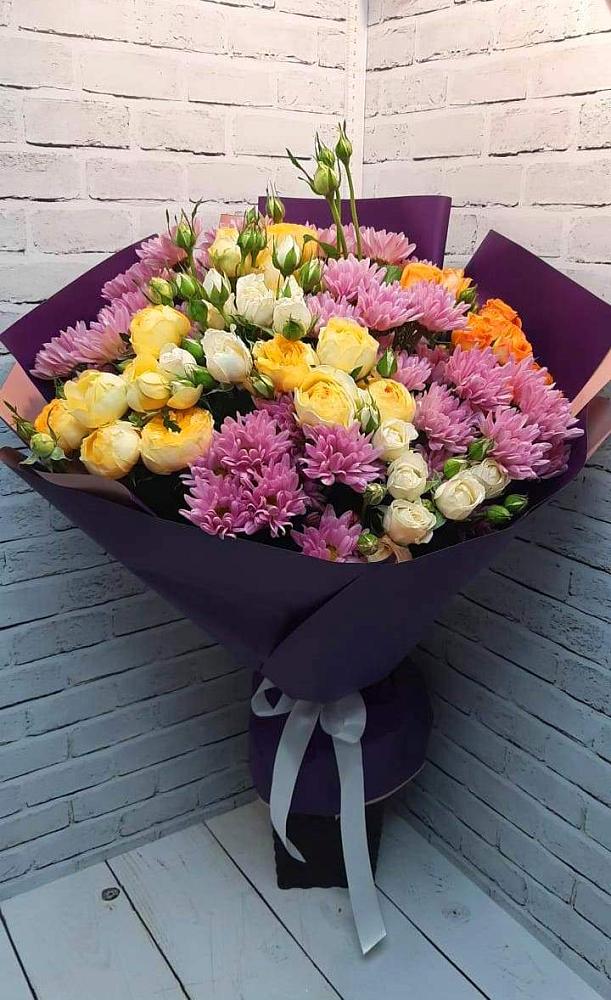 Букет цветов из: Хризантемы и Розы в Новошешминск